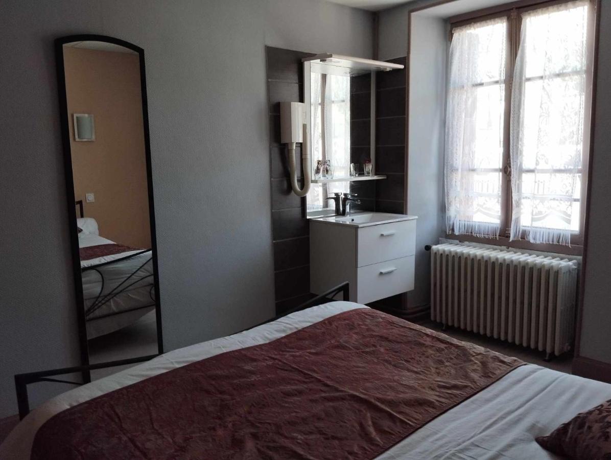 Hotel Moderne Prades-d'Aubrac Экстерьер фото
